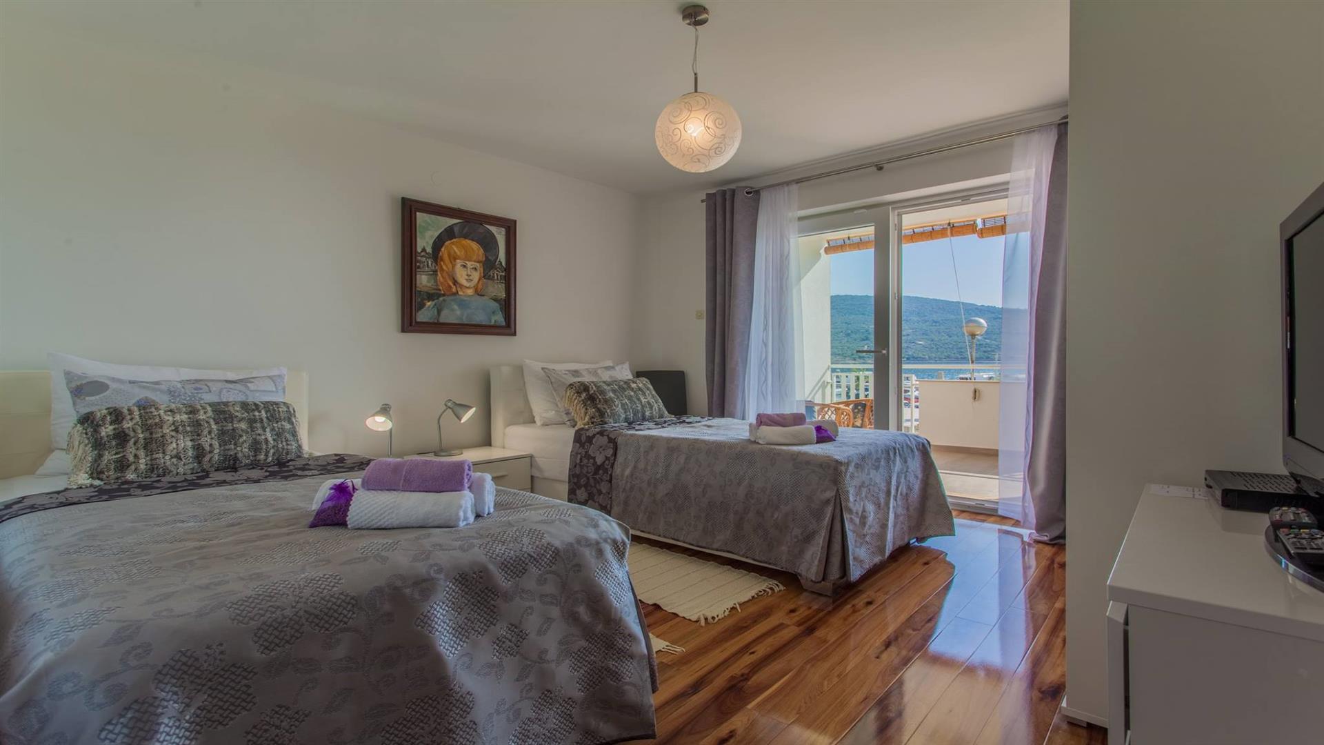 apartman sara cres soba 20