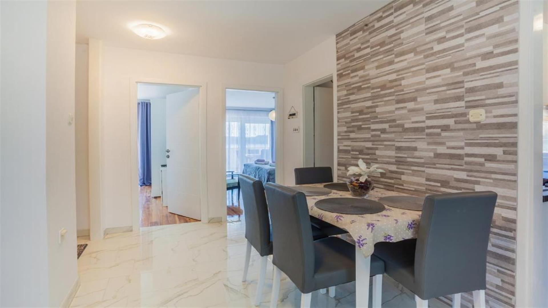 apartman sara dnevni 12